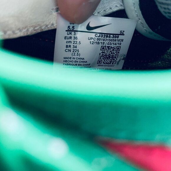 Nike Undercover x Wmns Daybreak 'Lucky Green' CJ3295-300 MT 5.5 US 36 EUR 3 UK - Picture 7 of 9